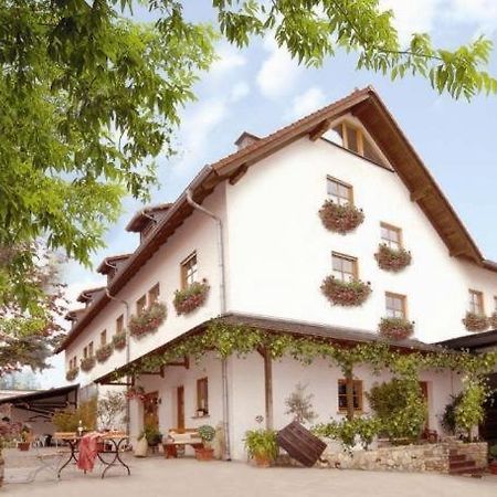 Winzerhotel Kinges-Kessel Morstadt 外观 照片