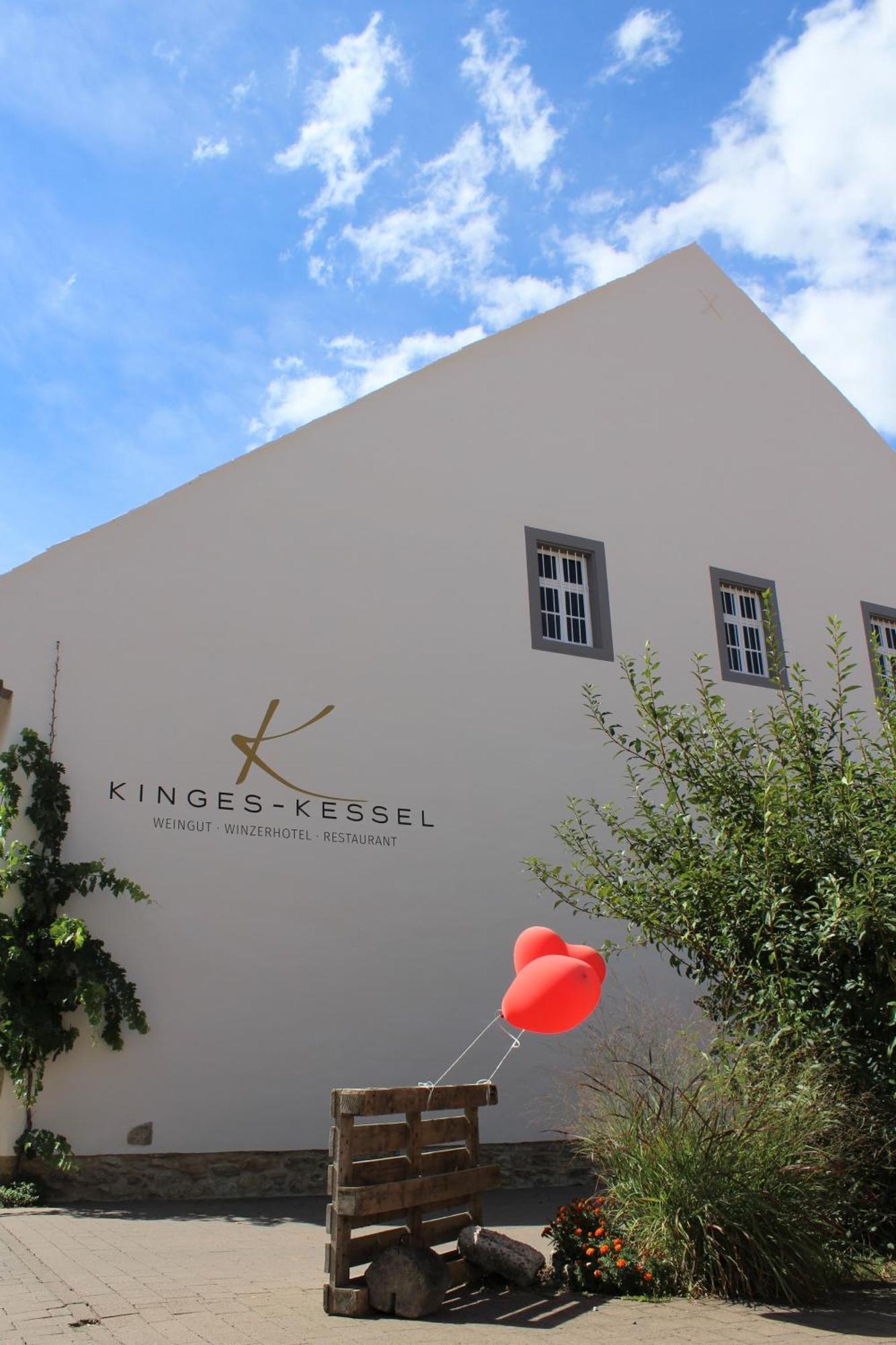 Winzerhotel Kinges-Kessel Morstadt 外观 照片